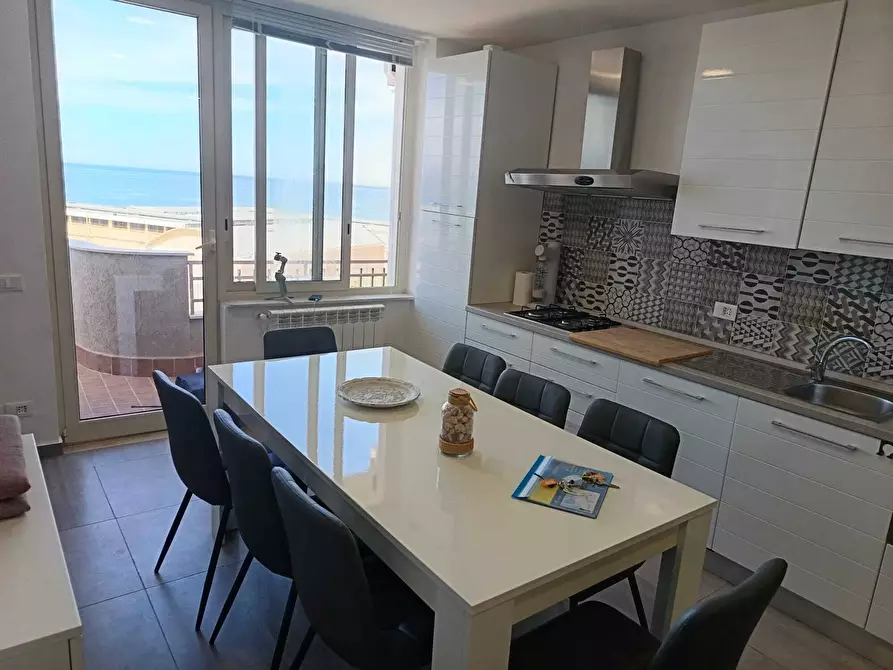 Immagine 7 di Quadrilocale in vendita  a Balestrate