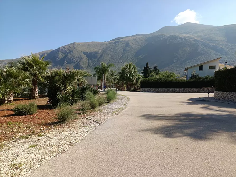 Immagine 68 di Villetta a schiera in vendita  a Castellammare Del Golfo