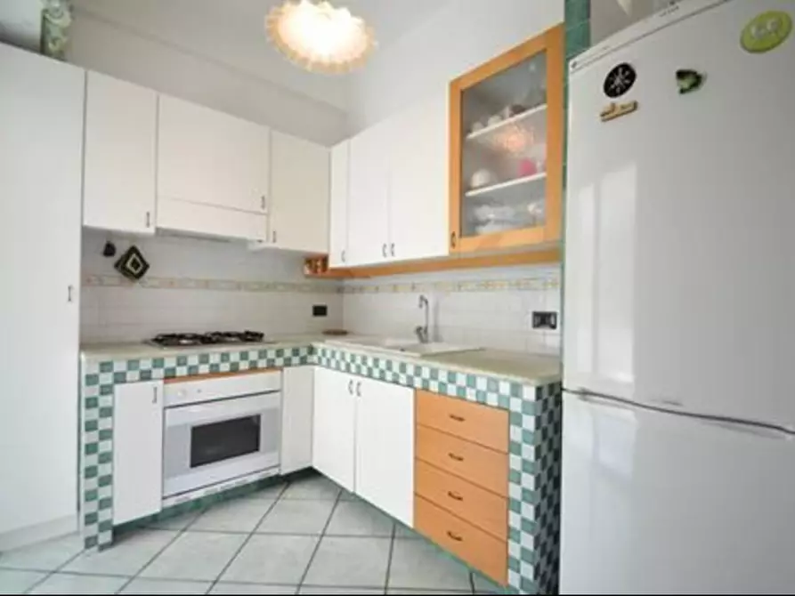 Immagine 11 di Villetta a schiera in affitto  a Castellammare Del Golfo