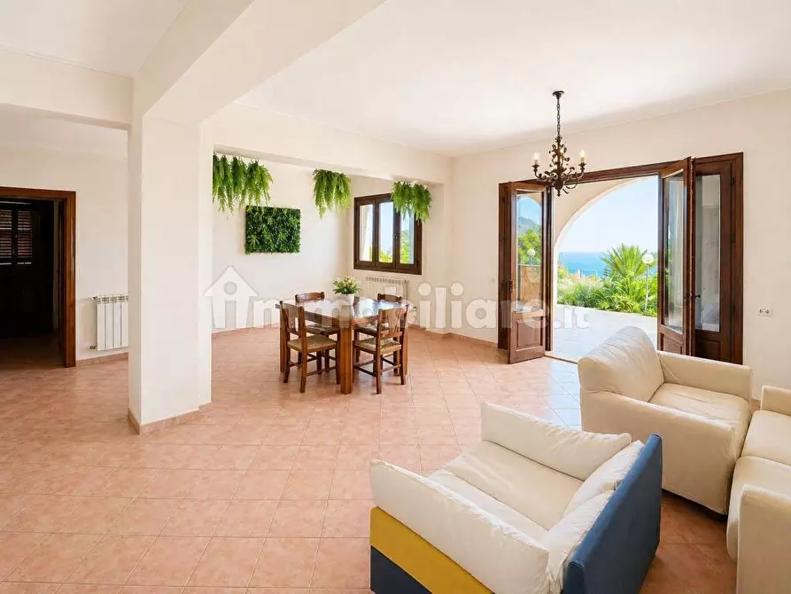 Immagine 20 di Casa bifamiliare in vendita  a Trabia