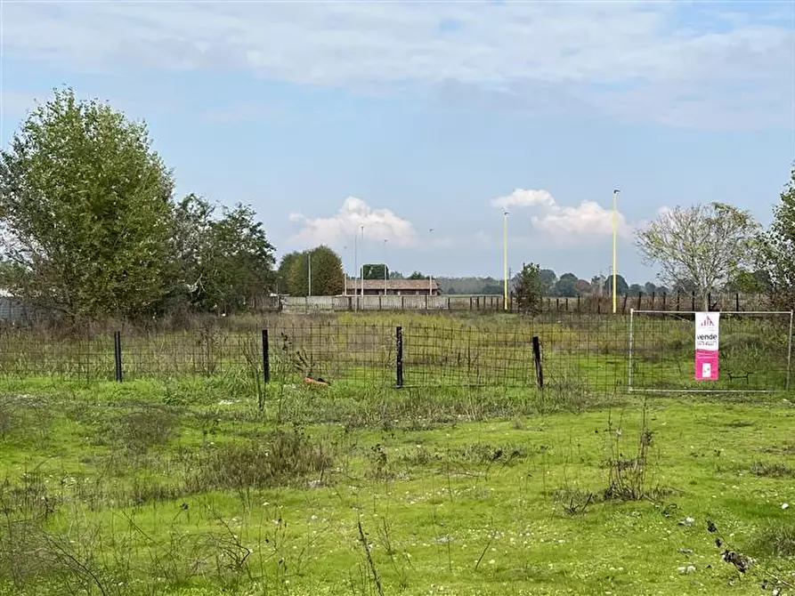 Immagine 2 di Terreno industriale in vendita  in Via Cascina Canali a Vidigulfo
