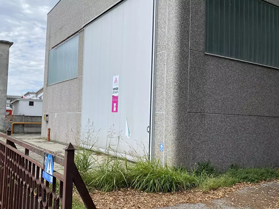 Immagine 8 di Capannone industriale in vendita  in Via Risorgimento 2 a Somaglia
