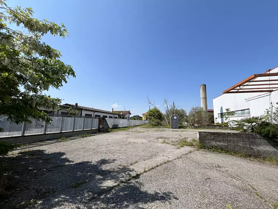 Immagine 20 di Capannone industriale in vendita  in Via Tortona 21 a Vigevano