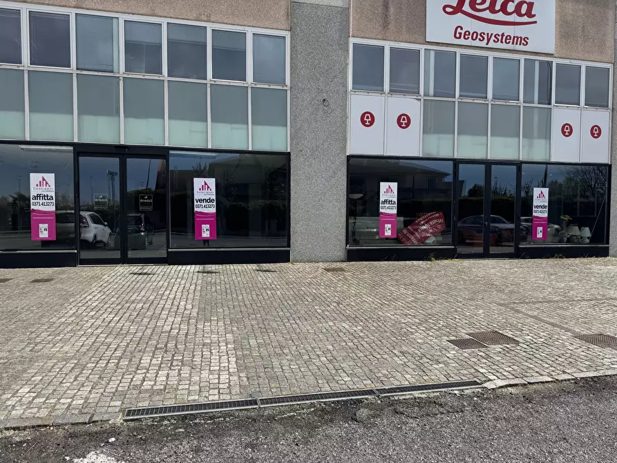 Immagine 28 di Locale commerciale in affitto  in Via Codognino 12 a Cornegliano Laudense