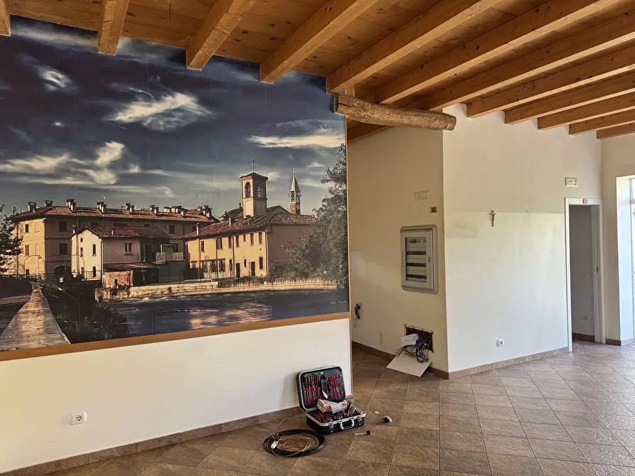 Immagine 3 di Locale commerciale in affitto  in Via Lodi 5 a Cornegliano Laudense