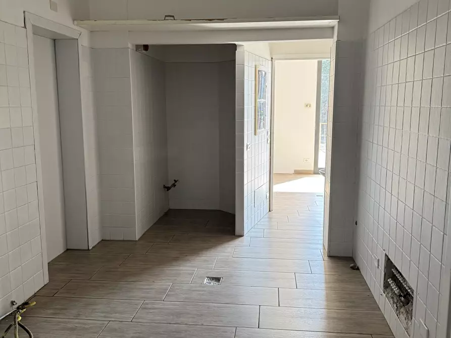 Immagine 6 di Locale commerciale in affitto  in Via Lodi 5 a Cornegliano Laudense