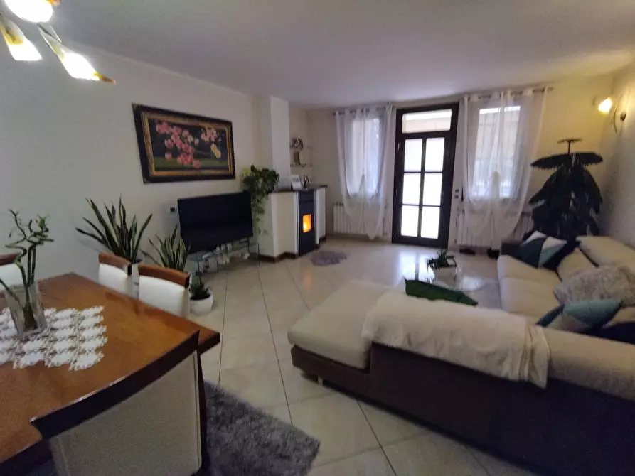 Immagine 3 di Villa in vendita  in Via Pietro Nenni 2B a Martignana Di Po