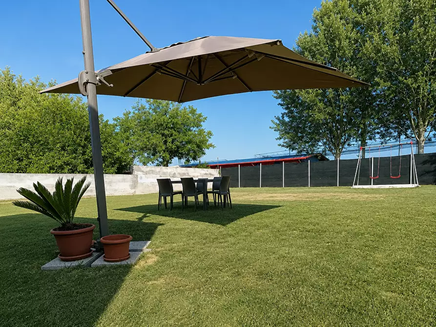 Immagine 3 di Casa indipendente in vendita  a Rovigo