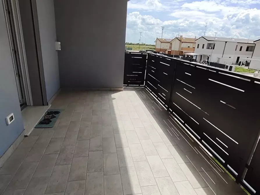 Immagine 15 di Casa bifamiliare in vendita  a Pontecchio Polesine