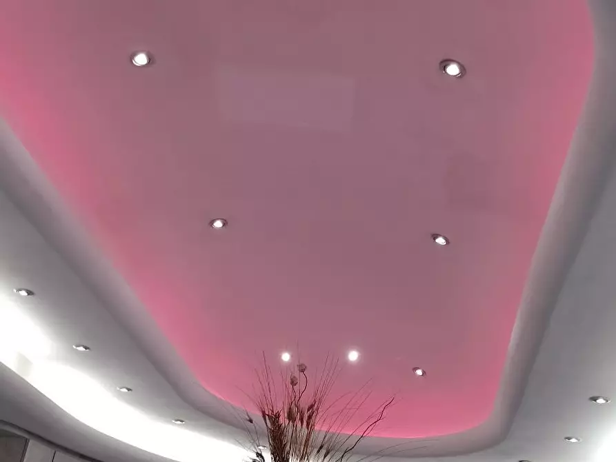 Immagine 5 di Showroom in vendita  in Via Nino Bixio a San Remo