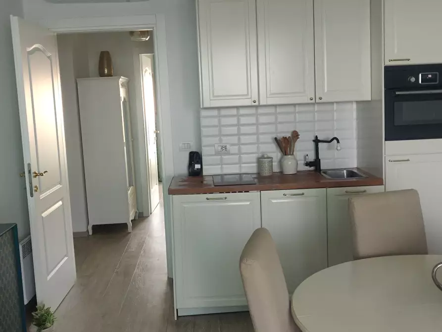 Immagine 9 di Bilocale in vendita  in Via Privata Serenella 34 a San Remo