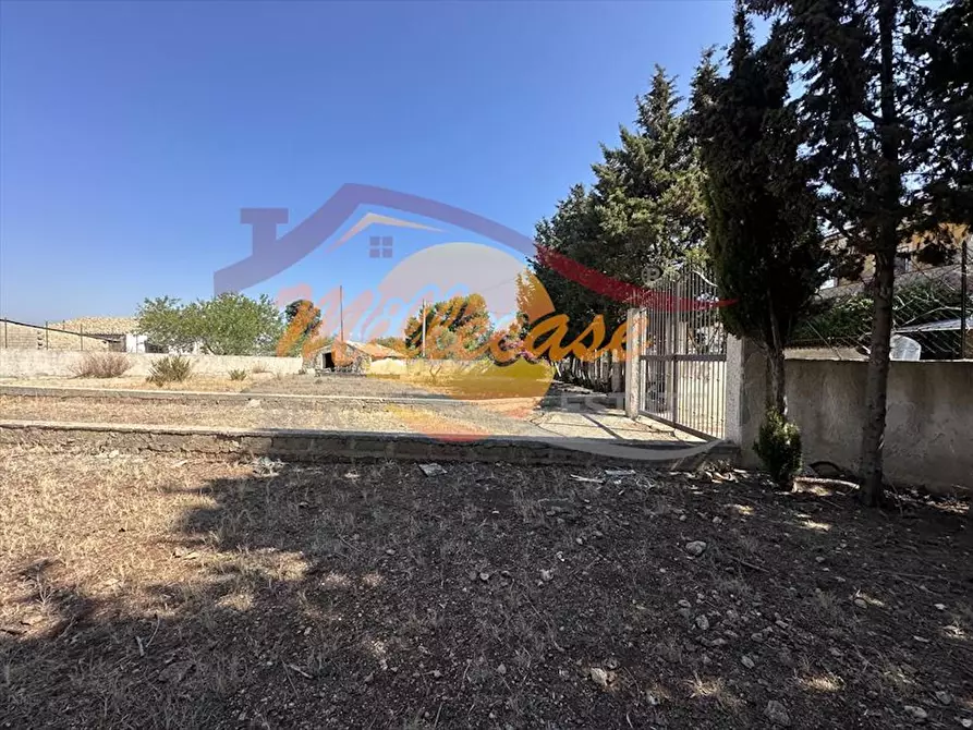 Immagine 17 di Rustico / casale in vendita  in VIA LUIGI MONTI a Siracusa