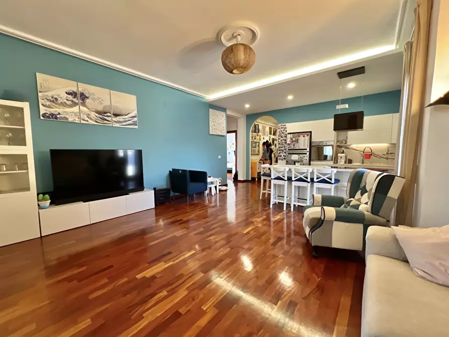 Immagine 10 di Appartamento in vendita  in via selinunte a Siracusa