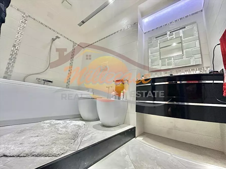 Immagine 10 di Quadrilocale in vendita  in Via dell'Arsenale a Siracusa