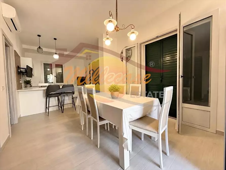 Immagine 23 di Villa in vendita  in VIA MER NERO a Siracusa