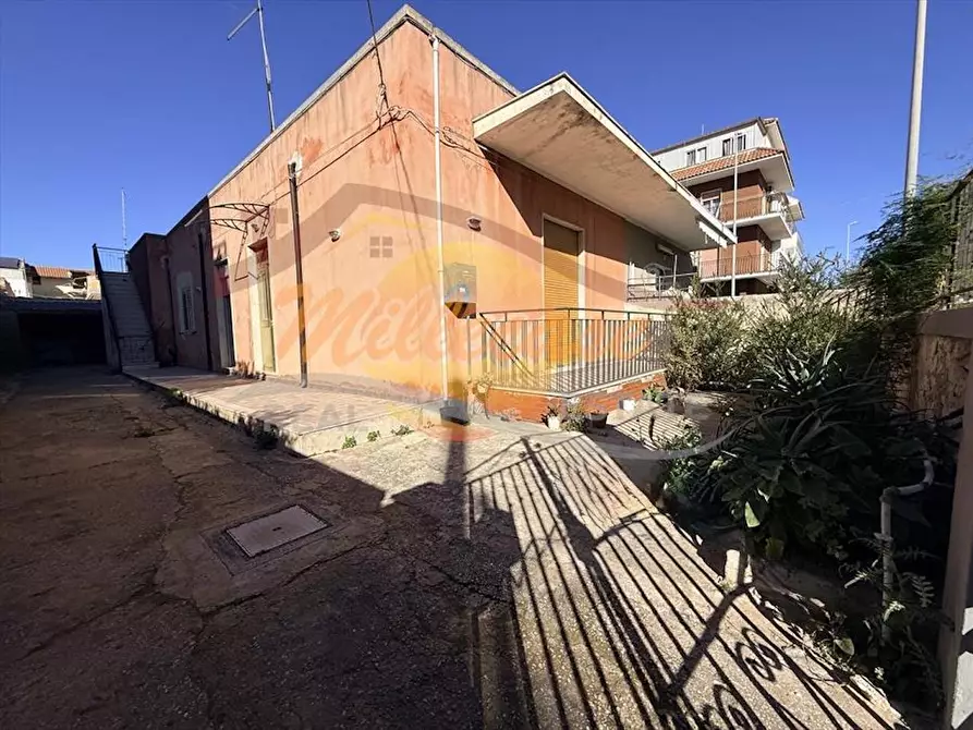 Immagine 17 di Casa indipendente in vendita  in Via Luigi Maria Monti a Siracusa