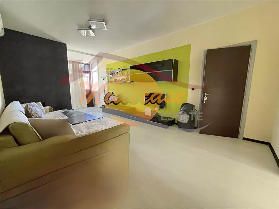 Immagine 10 di Quadrilocale in vendita  in VIA LAZIO a Siracusa