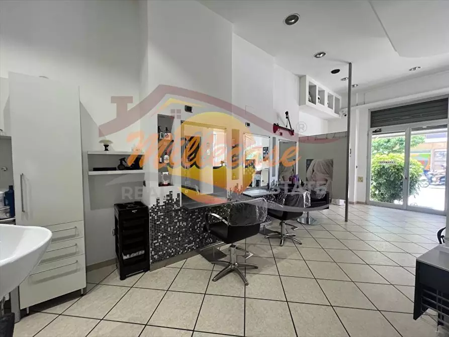 Immagine 28 di Locale commerciale in vendita  in VIALE TICA a Siracusa