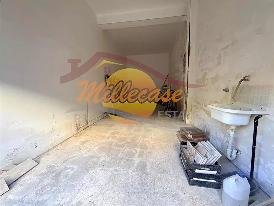 Immagine 5 di Garage in vendita  in Via Luigi Vanvitelli 8 a Siracusa