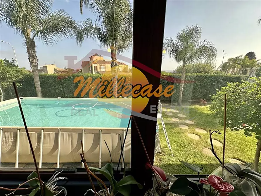 Immagine 19 di Villa in vendita  in Via Priamo a Siracusa