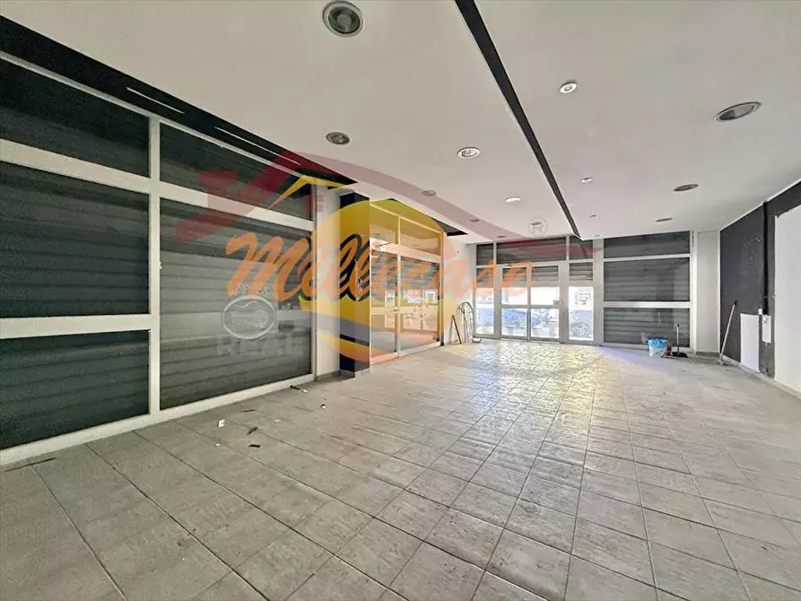 Immagine 12 di Locale commerciale in vendita  in Viale Zecchino a Siracusa