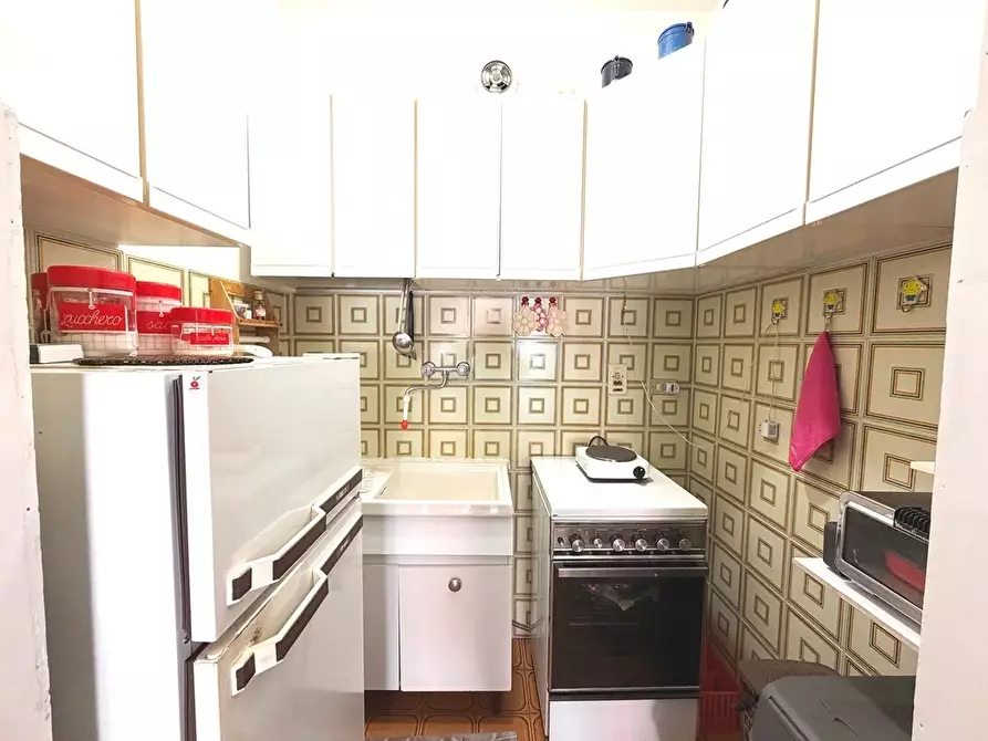 Immagine 15 di Bilocale in vendita  in Via del Carrubo 6 a San Bartolomeo Al Mare