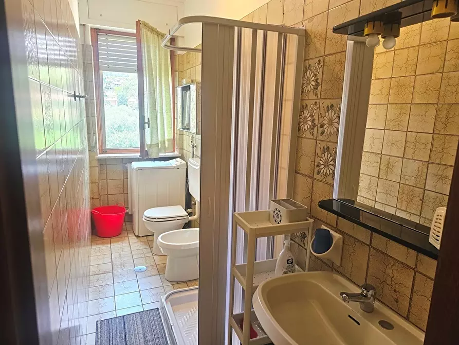 Immagine 38 di Bilocale in vendita  in Via Carlo conti 36 a San Bartolomeo Al Mare