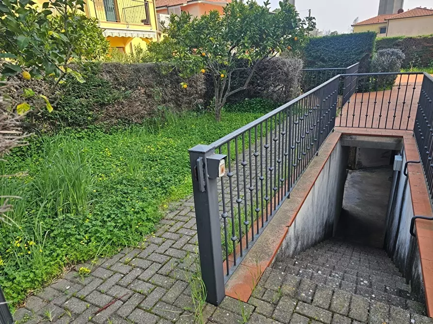 Immagine 28 di Trilocale in vendita  in Via Pairola 44 a San Bartolomeo Al Mare