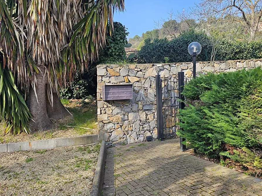 Immagine 40 di Trilocale in vendita  in Via Pairola 44 a San Bartolomeo Al Mare