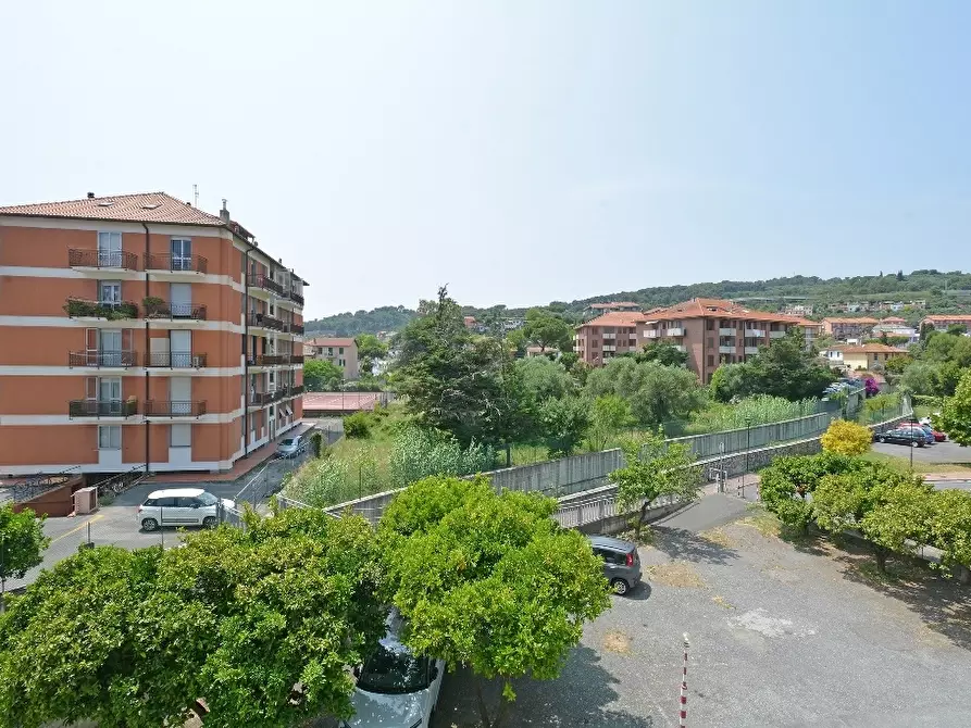 Immagine 21 di Bilocale in vendita  in Via Carlo conti 36 a San Bartolomeo Al Mare