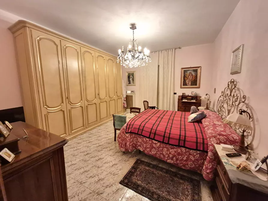 Immagine 7 di Pentalocale in vendita  in Via del Progresso 525 a Lamezia Terme