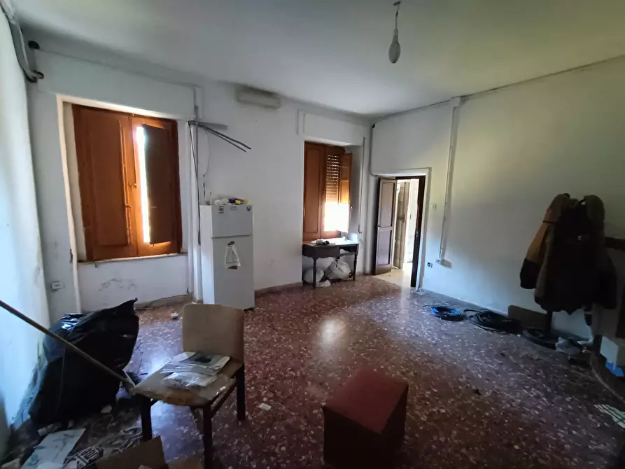 Immagine 10 di Porzione di casa in vendita  in Via Guglielmo Marconi a Lamezia Terme