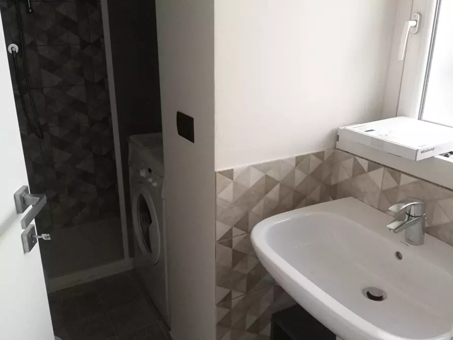 Immagine 8 di Terratetto in affitto  in STRADA COMUNALE DI MIRAFIORI 31 a Torino