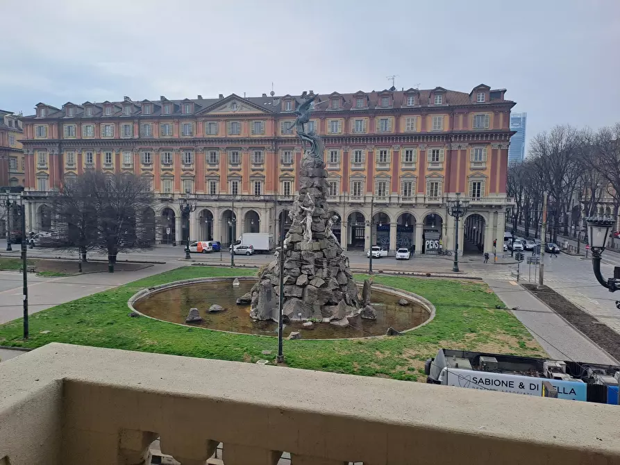 Immagine 1 di Monolocale in affitto  in PIAZZA STATUTO 16 a Torino