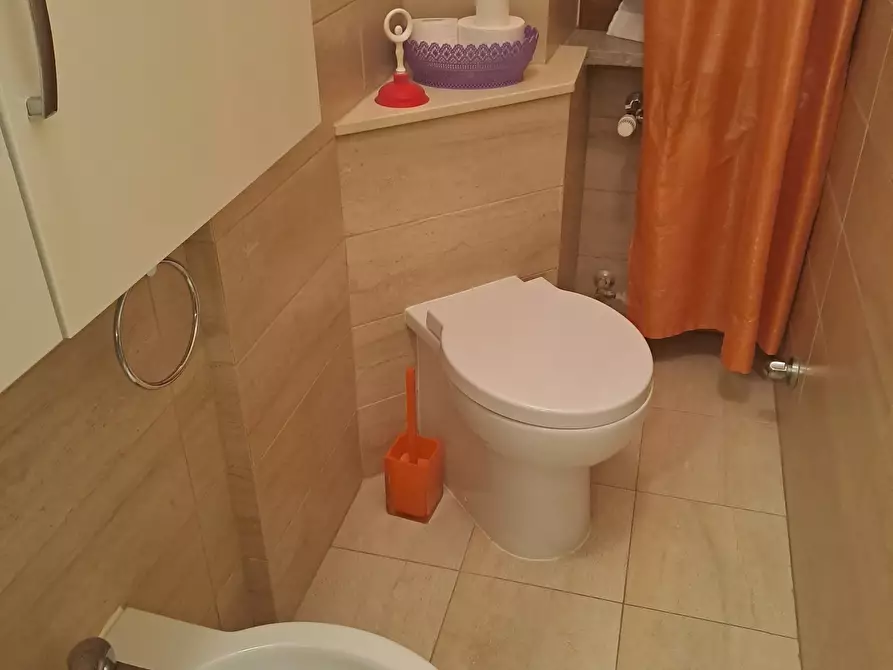 Immagine 21 di Trilocale in affitto  in VIA GIACINTO COLLEGNO 5 a Torino