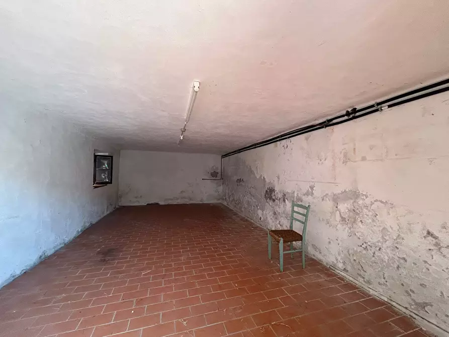 Immagine 42 di Casa indipendente in vendita  a Sarzana