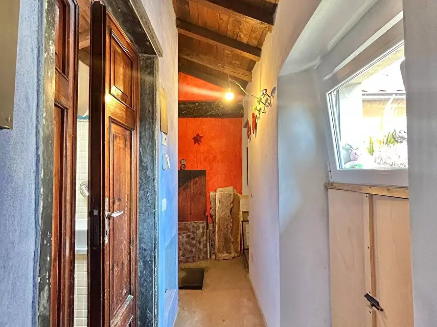 Immagine 39 di Quadrilocale in vendita  a Sarzana