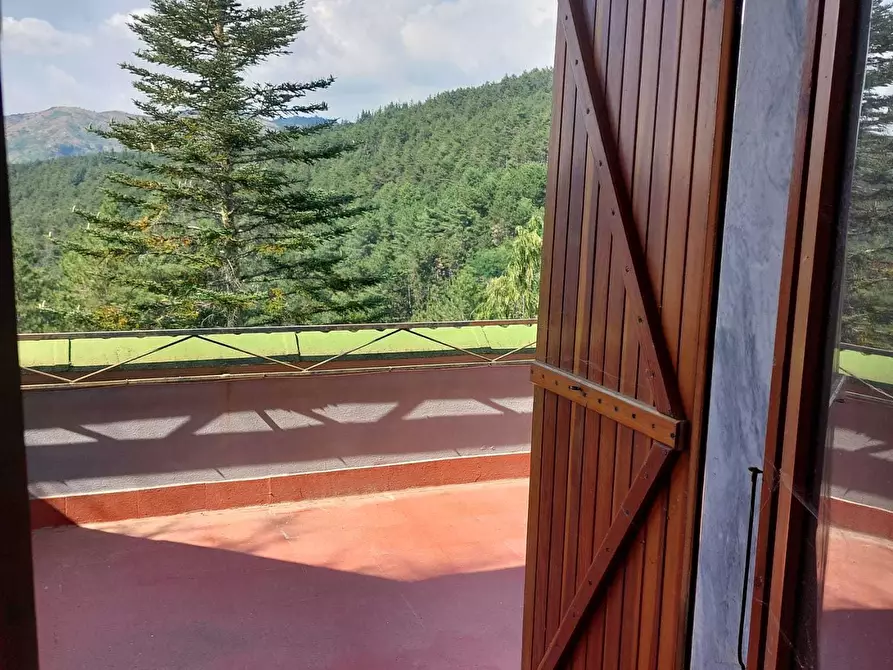 Immagine 26 di Pentalocale in vendita  a Rocchetta Di Vara