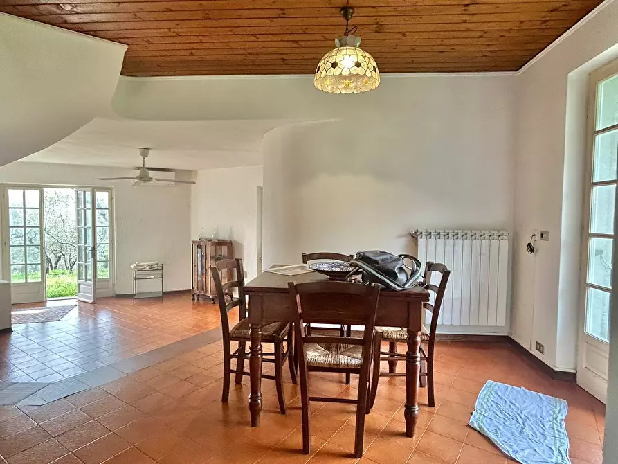 Immagine 55 di Casa indipendente in vendita  a Castelnuovo Magra