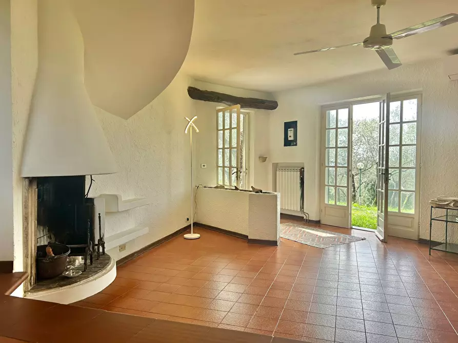 Immagine 48 di Casa indipendente in vendita  a Castelnuovo Magra