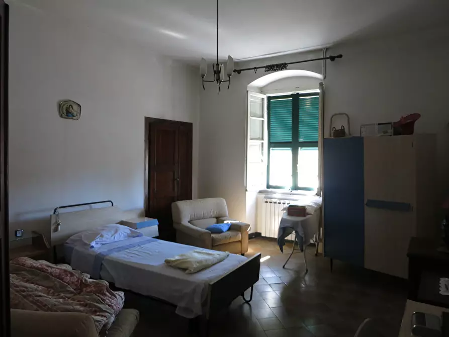 Immagine 9 di Attico in vendita  a Sarzana