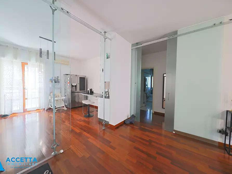 Immagine 7 di Quadrilocale in vendita  in Via Galera Montefusco 11 a Taranto
