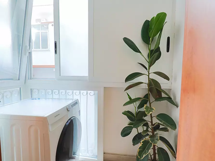 Immagine 15 di Bilocale in vendita  in Via Duca Di Genova 76 a Taranto