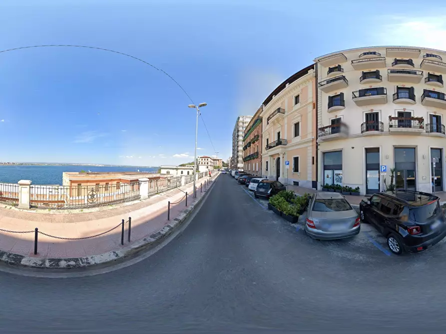 Immagine 29 di Quadrilocale in vendita  in Via Roma 4 a Taranto