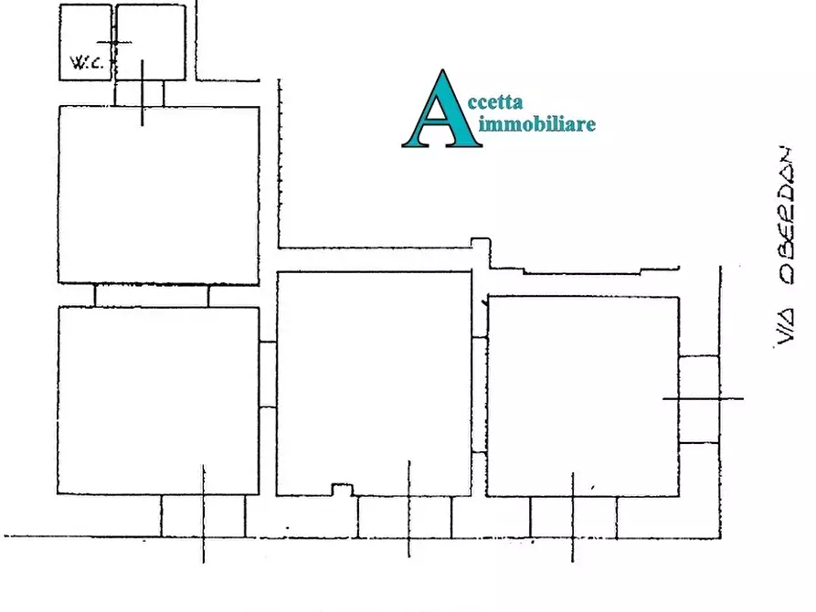 Immagine 20 di Locale commerciale in affitto  in Via Oberdan 31 a Taranto