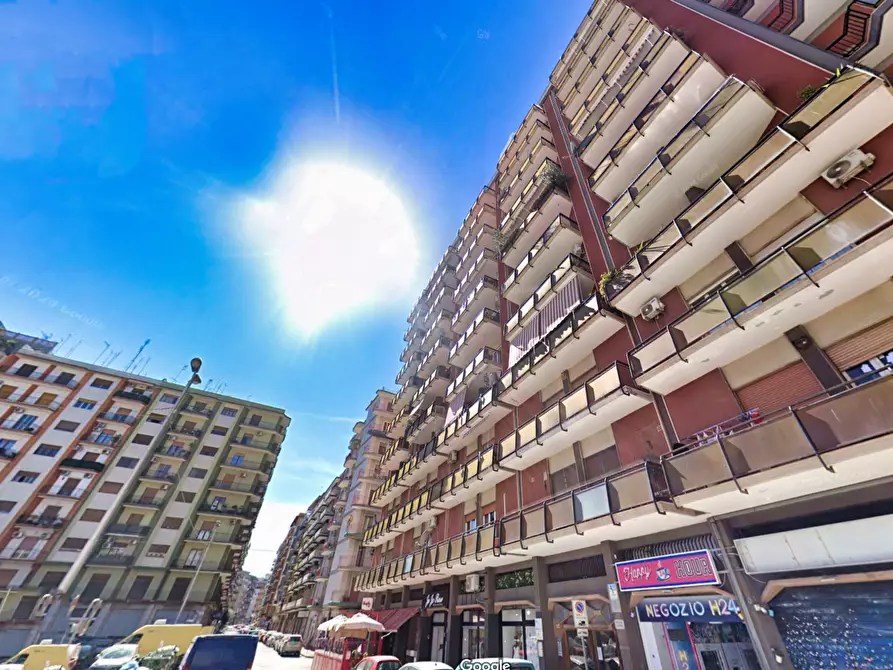Immagine 21 di Quadrilocale in vendita  in Piazza Pio X 42 a Taranto