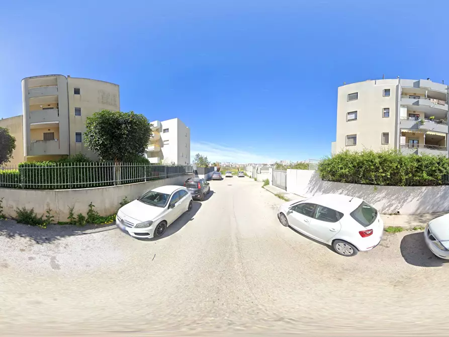 Immagine 30 di Trilocale in vendita  in Via Don Diego Marturano 10 a Taranto