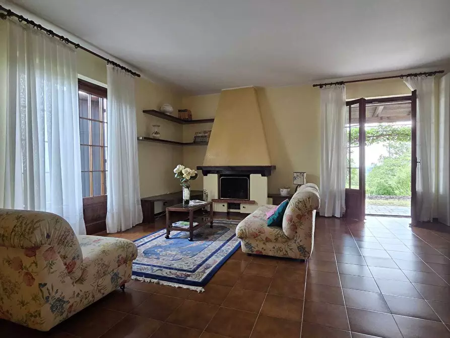 Immagine 1 di Villa in vendita  in costa sidoli a Ziano Piacentino