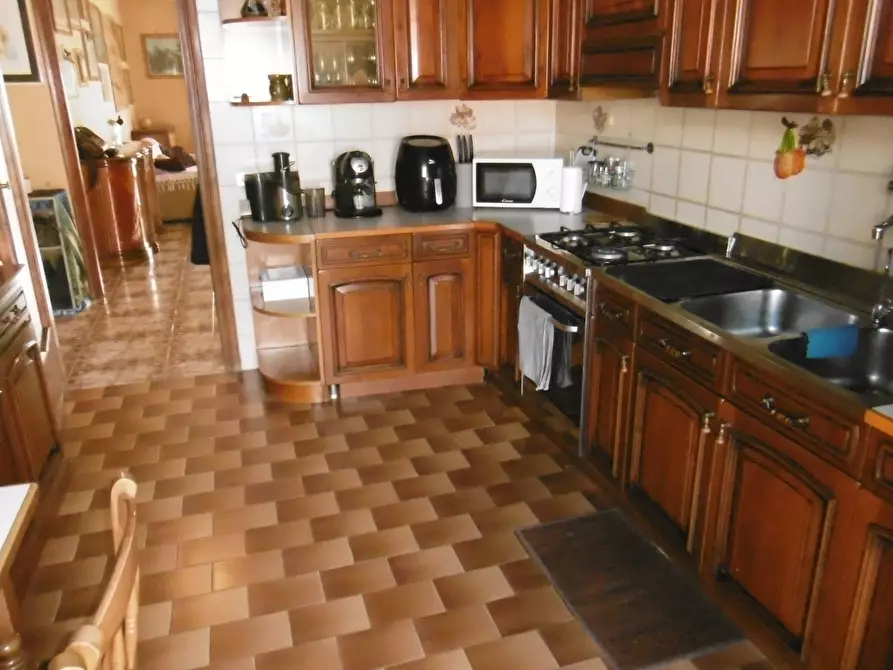 Immagine 23 di Trilocale in vendita  in VIA DEL FOSSO DI BRAVETTA a Roma