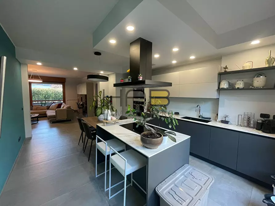 Immagine 1 di Trilocale in vendita  in Via E.Bevilacqua 10 a Busto Arsizio